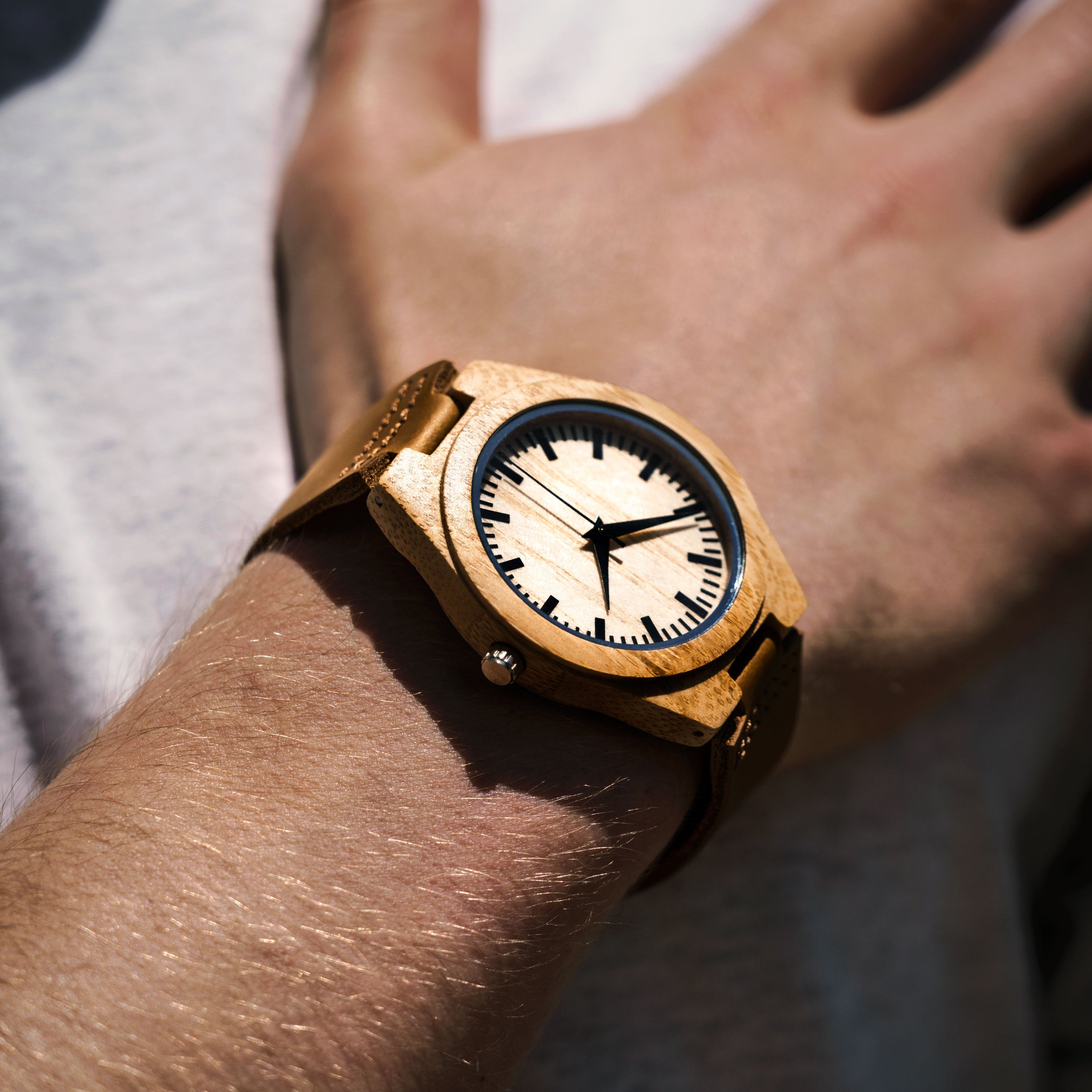 Wooden vintage style watch